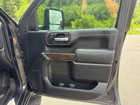 Used 2021 GMC Sierra 2500 SLE w/ X31 Off-Road Package AWD/4WD image 20