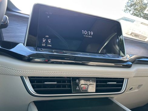 New 2026 Volkswagen Atlas SEL Premium R-Line AWD/4WD image 32
