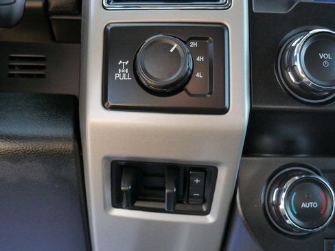 Used 2021 Ford F250 Lariat w/ Chrome Package image 67