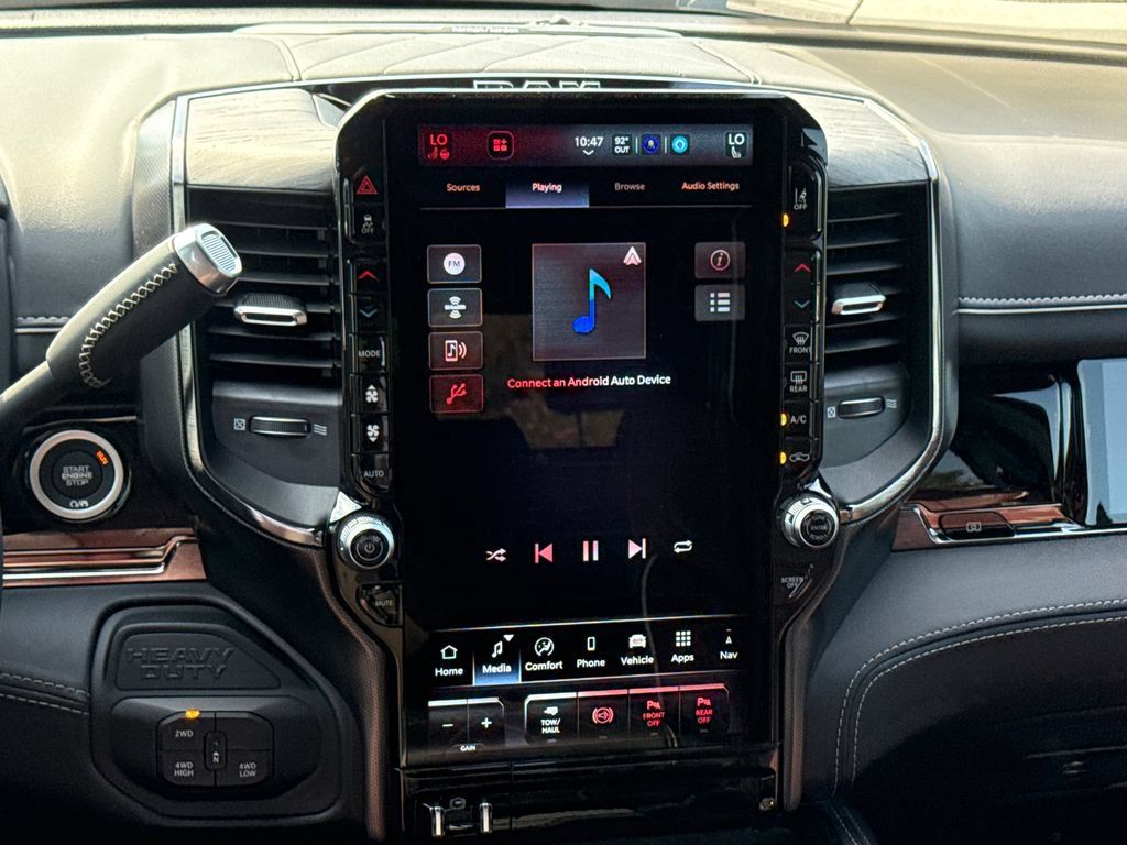 New 2027 RAM 2500 Limited AWD/4WD image 14