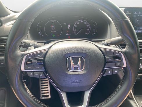 Used 2021 Honda Accord Sport image 13