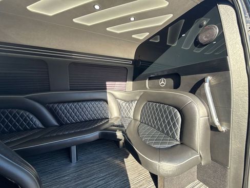 Used 2021 Mercedes-Benz Sprinter 3500 image 23