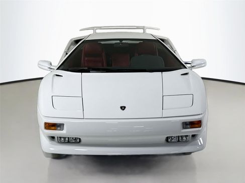 Used 1992 Lamborghini Diablo Coupe image 11
