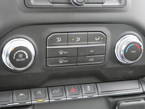 New 2026 GMC Sierra 1500 Pro w/ Pro Value Package AWD/4WD image 40