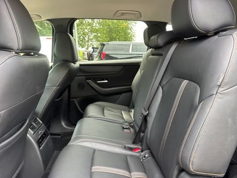 Used 2025 MAZDA CX-90 3.3 Turbo w/ Select Package AWD/4WD image 11