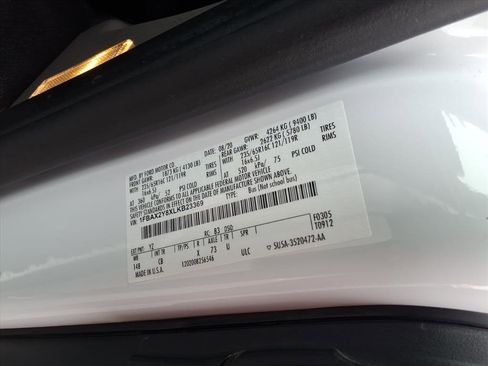 Used 2020 Ford Transit 350 XL image 11