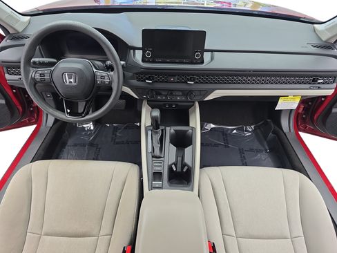 Used 2024 Honda Accord EX image 9