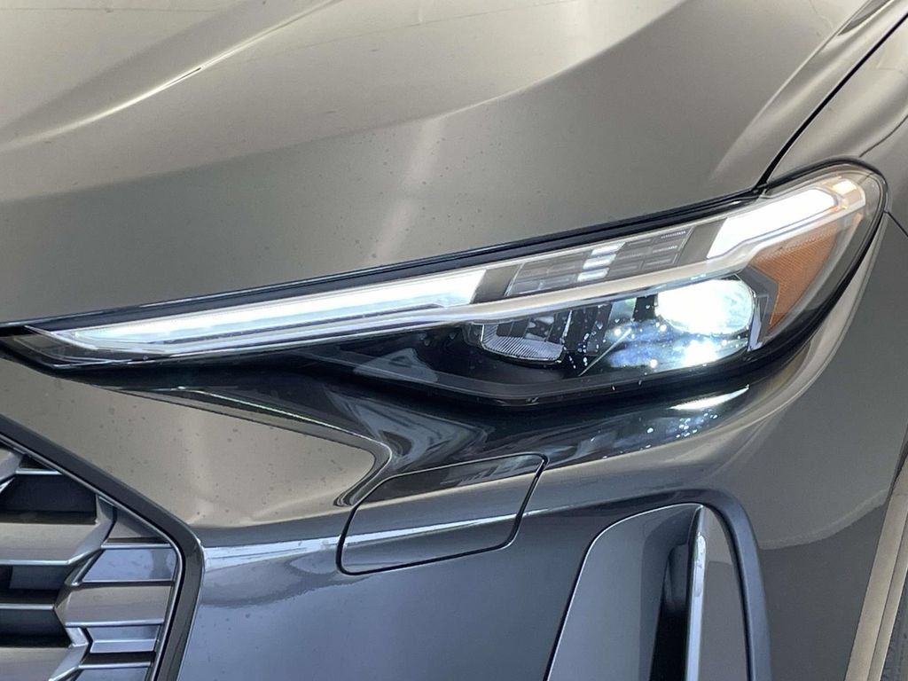 New 2026 Audi Q5 Premium Plus AWD/4WD image 15