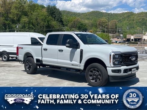 New 2026 Ford F250 XL w/ STX Appearance Package AWD/4WD image 1