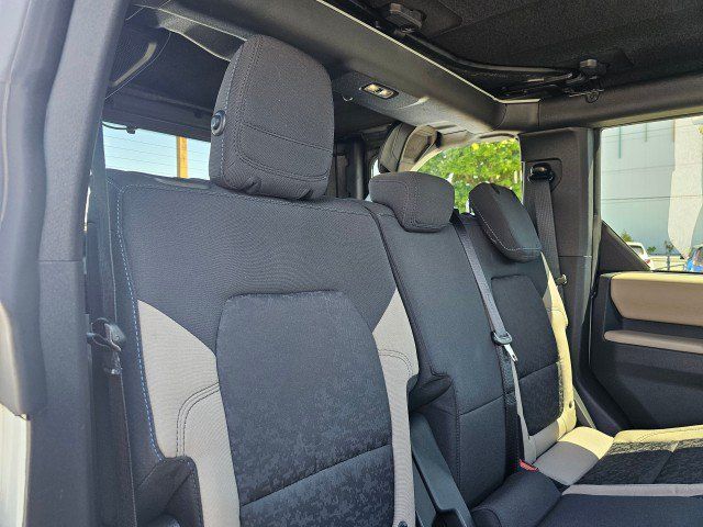 Used 2022 Ford Bronco Wildtrak AWD/4WD image 14