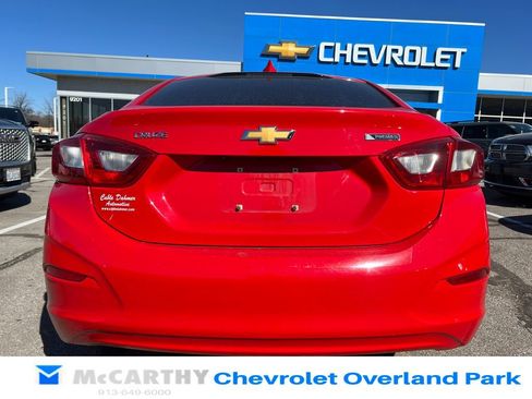 Used 2016 Chevrolet Cruze Premier image 4