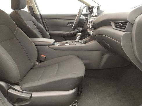 Used 2025 Nissan Sentra S image 21