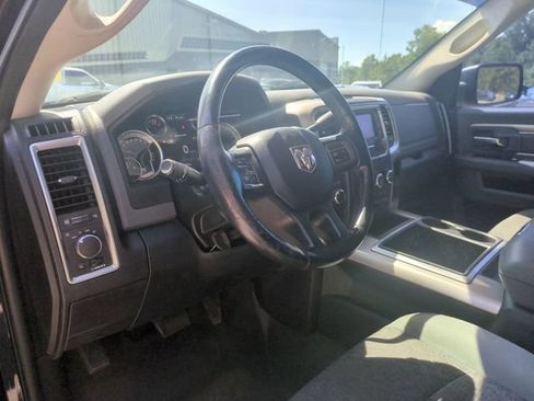 Used 2015 RAM 2500 SLT w/ Luxury Group AWD/4WD image 15