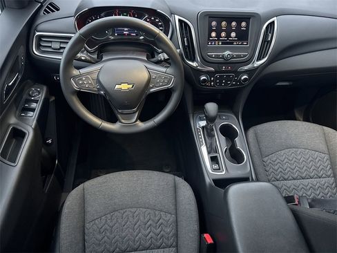 Used 2024 Chevrolet Equinox LT image 22