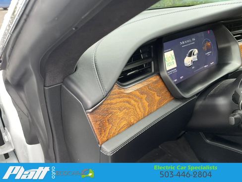 Used 2020 Tesla Model S Performance AWD/4WD image 23