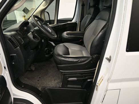 Used 2017 RAM ProMaster 1500 image 11