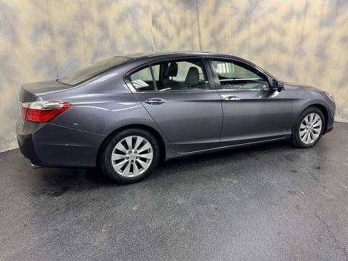 Used 2014 Honda Accord EX image 10