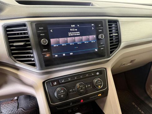 Used 2019 Volkswagen Atlas SE FWD image 10