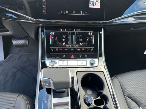 New 2026 Audi Q7 2.0T Premium Plus AWD/4WD image 18