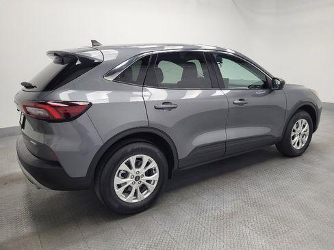 Used 2024 Ford Escape Active w/ Tech Pack #1 AWD/4WD image 10