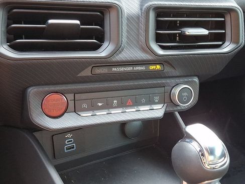 Used 2025 Ford Mustang Coupe RWD image 15