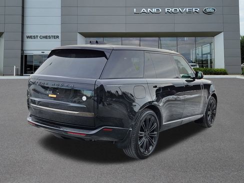 New 2026 Land Rover Range Rover SV AWD/4WD image 4