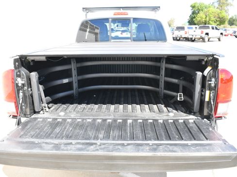 Used 2023 Toyota Tacoma SR RWD image 10