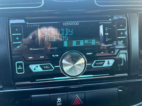 Used 2013 Chrysler 200 Touring image 14