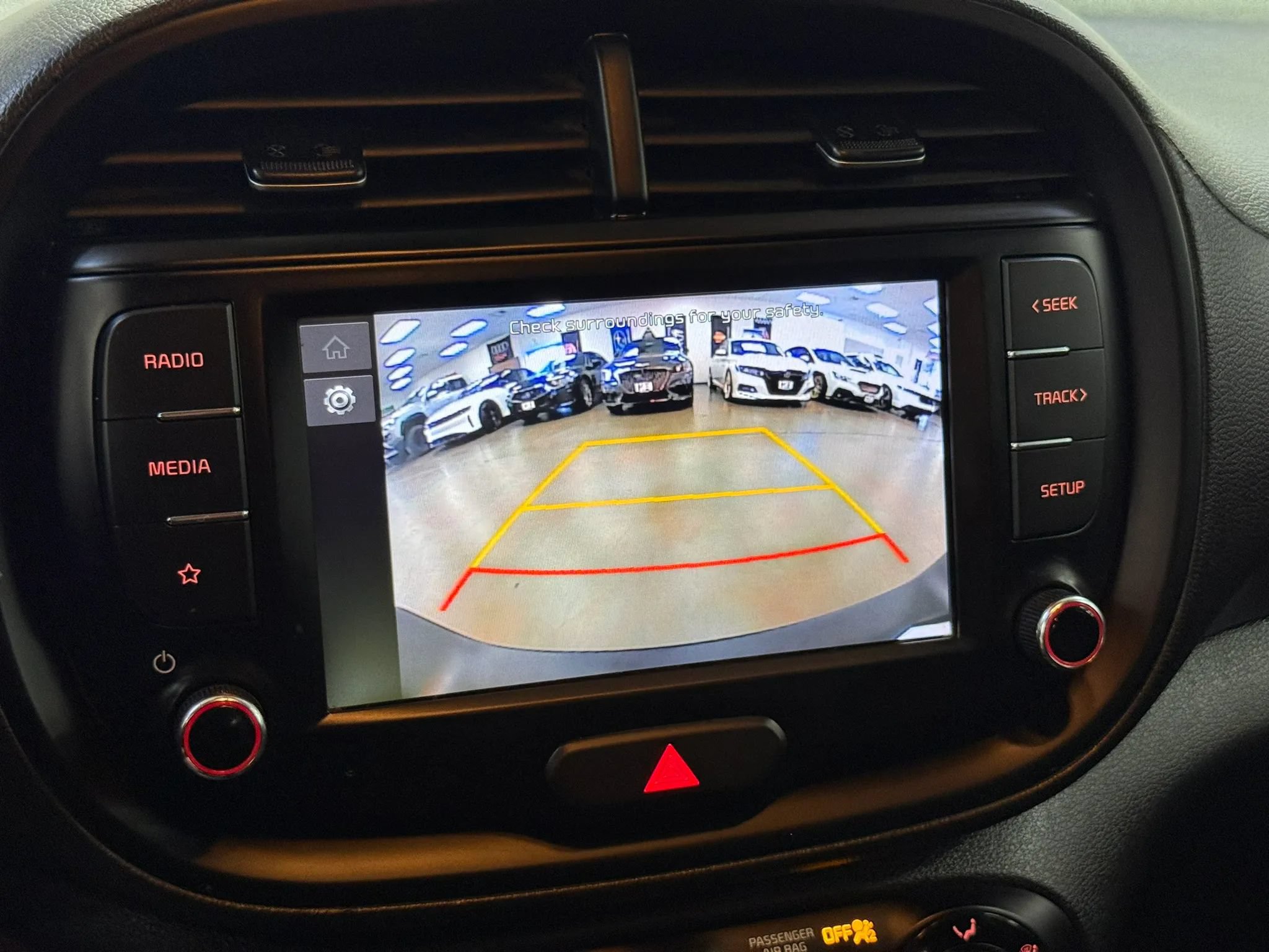 Used 2022 Kia Soul LX FWD image 19