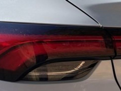 Used 2024 Buick Envista Sport Touring w/ Convenience I Package image 9