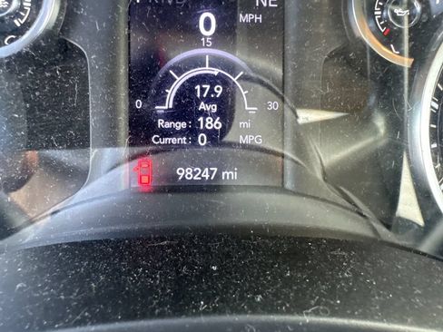 Used 2020 RAM 2500 Big Horn AWD/4WD image 10