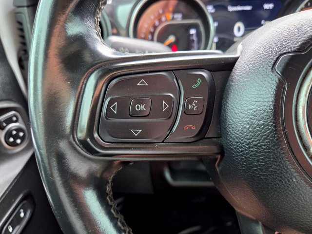 Certified 2020 Jeep Gladiator Mojave AWD/4WD image 30