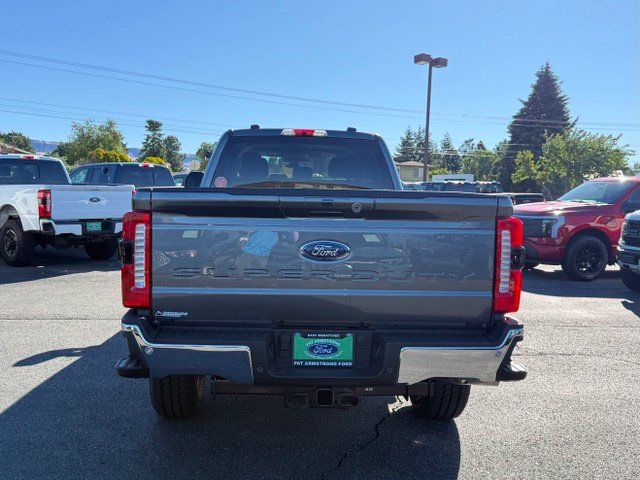 New 2026 Ford F350 XLT w/ XLT Premium Package AWD/4WD image 4