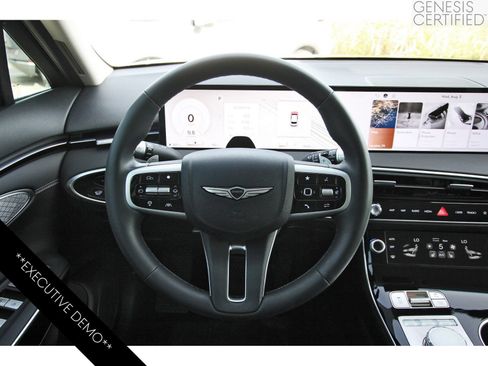 Used 2026 Genesis GV70 2.5T AWD/4WD image 16