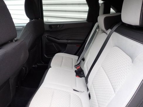 Certified 2023 Ford Escape Active w/ Tech Pack #1 FWD image 18