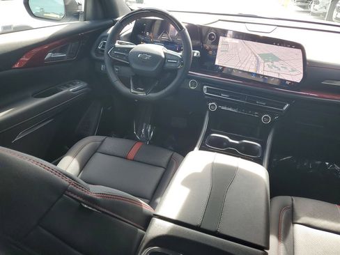 New 2026 Chevrolet Traverse RS image 13