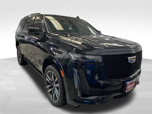 Used 2023 Cadillac Escalade Sport Platinum AWD/4WD image 7