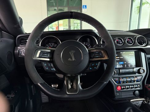 Used 2019 Ford Mustang Shelby GT350 w/ Technology Package image 32