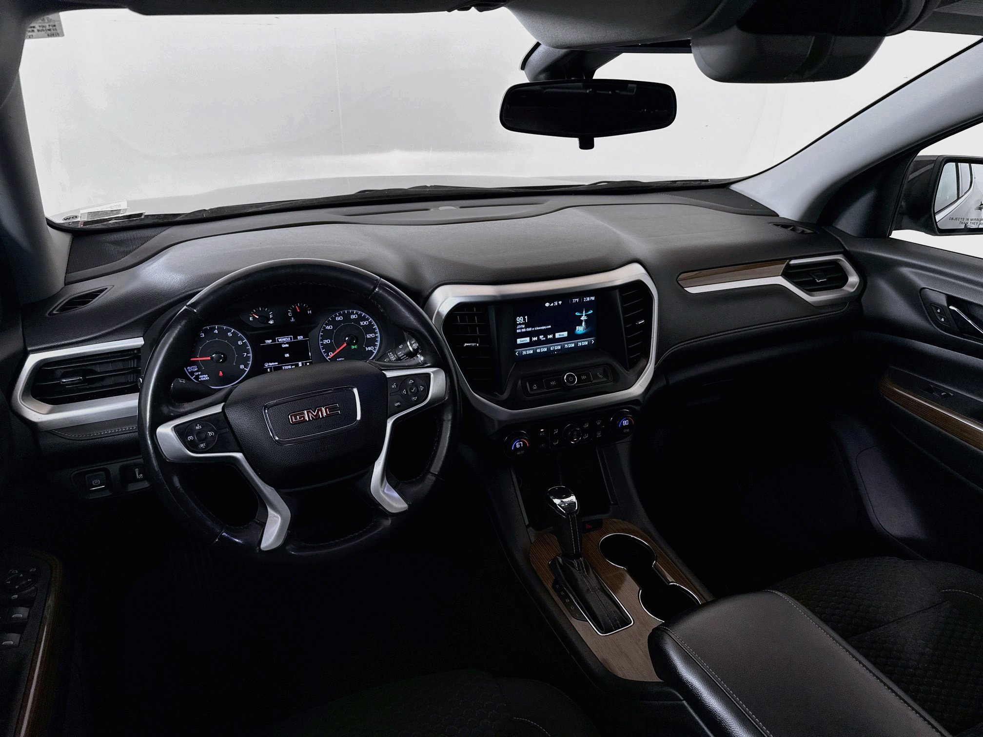 Used 2019 GMC Acadia SLE FWD image 20