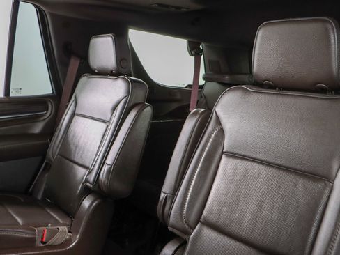 Used 2021 GMC Yukon Denali w/ Denali Premium Package image 29