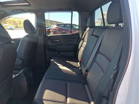 Certified 2023 Honda Ridgeline Black Edition image 10