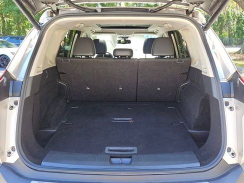 Used 2023 Nissan Rogue SL FWD image 13