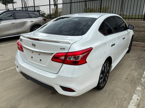 Used 2019 Nissan Sentra SR FWD image 19