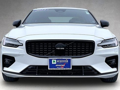 Certified 2023 Volvo S60 B5 Plus w/ Climate Package image 2