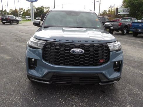 New 2026 Ford Explorer ST image 11