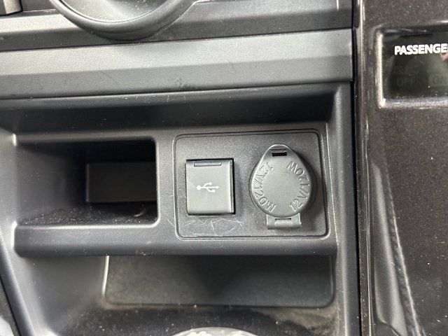 Certified 2022 Toyota 4Runner TRD Off-Road AWD/4WD image 18