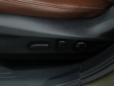 Certified 2022 Subaru Outback Touring XT image 19