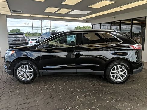 Used 2023 Ford Edge SEL image 8