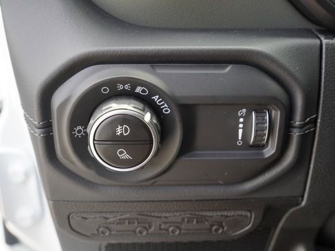 New 2026 Jeep Gladiator Mojave AWD/4WD image 12