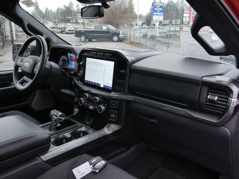 Certified 2023 Ford F150 XLT w/ Equipment Group 302A High image 31